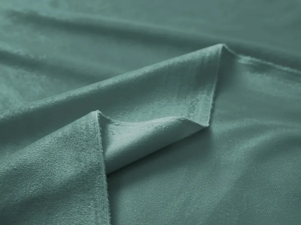 Biante Zamatový záves Velvet Prémium SVP-022 Ľadovo zelený 135x160 cm