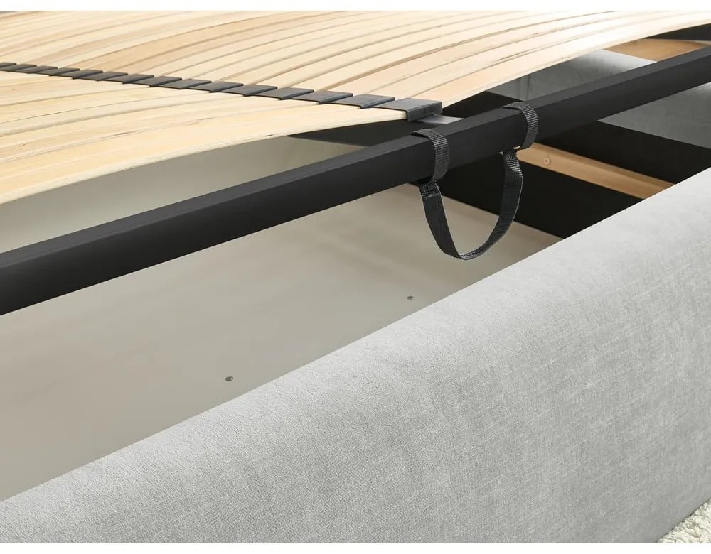 Svetlosivá čalúnená dvojlôžková posteľ s úložným priestorom s roštom 180x200 cm Vernon – Bobochic Paris