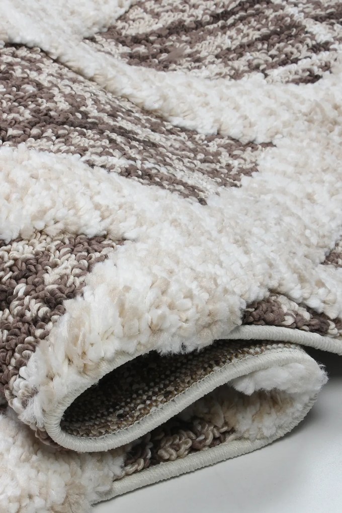 Koberec London 8749 BEIGE (Antik) rozmery koberec: 160x230 cm