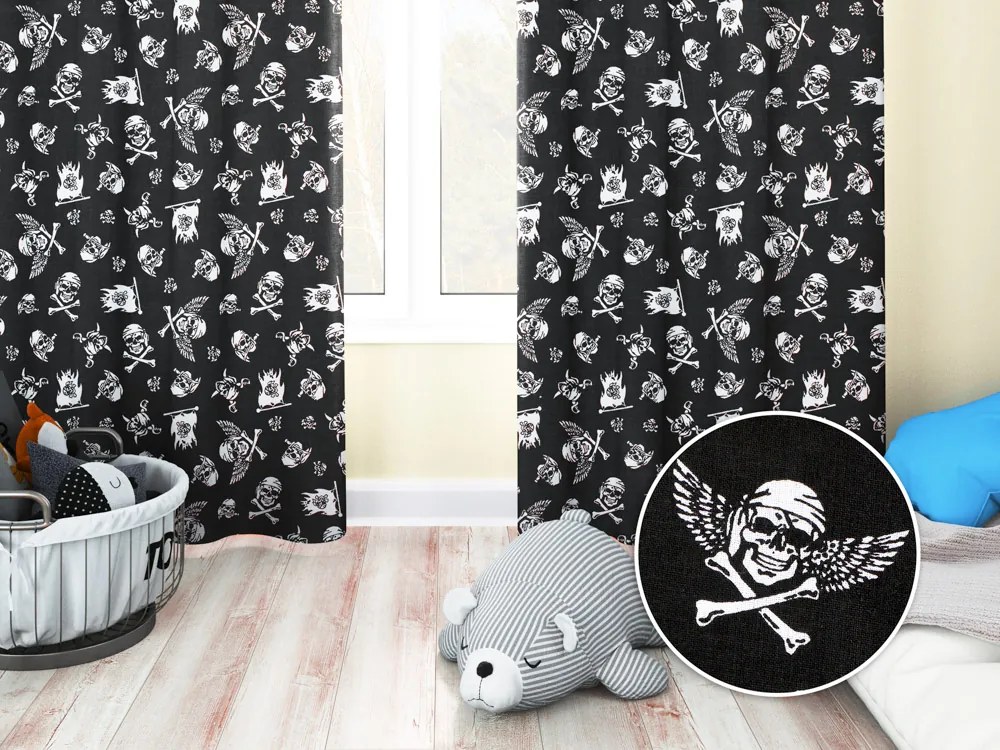 Biante Detský bavlnený záves Sandra SA-104 Biele pirátske lebky na čiernom 150x230 cm