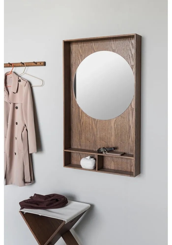 Hnedý vešiakový panel z dubového dreva 60x100x11,5 cm Show Me – Mette Ditmer Denmark