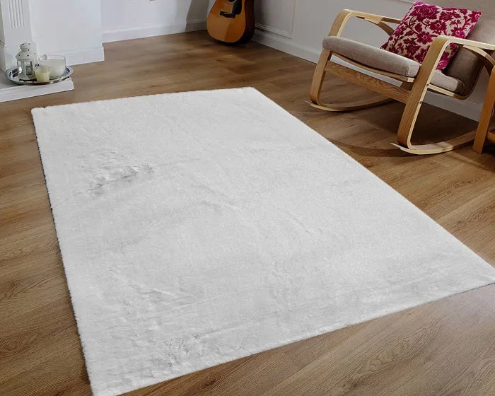 Koberec Cozy 1453 biely obdĺžnikový – polyester 16 mm vlas Rozmer: 160x220 cm