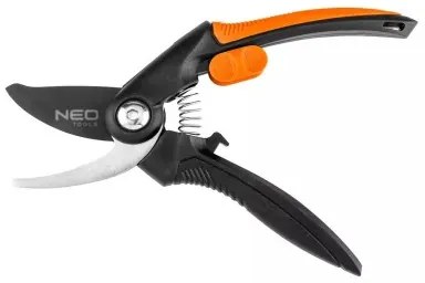 NEO 15-210 Záhradné nožnice