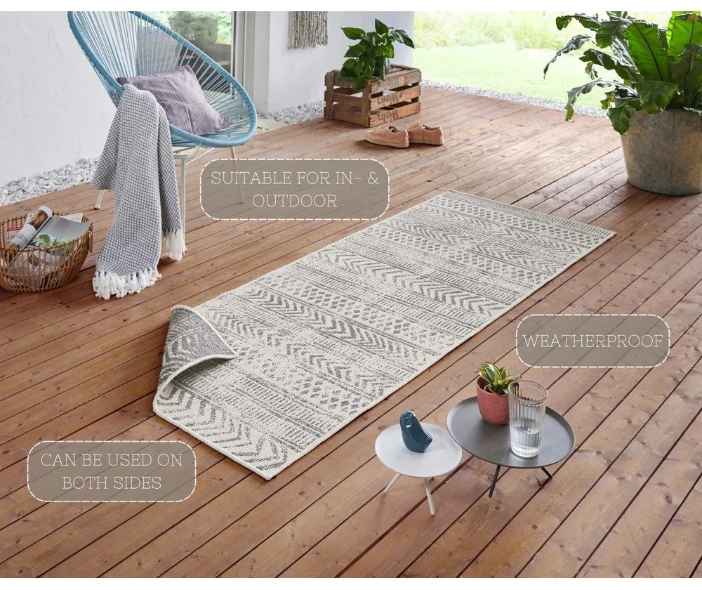 Sivo-krémový vonkajší koberec NORTHRUGS Biri, 80 x 350 cm