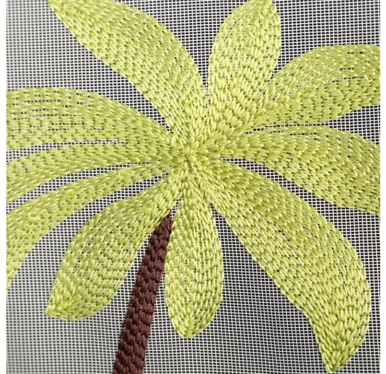 DECOREUM Záves zdobený výšivkou s detským vzorom 140 x 250 cm biela 106336