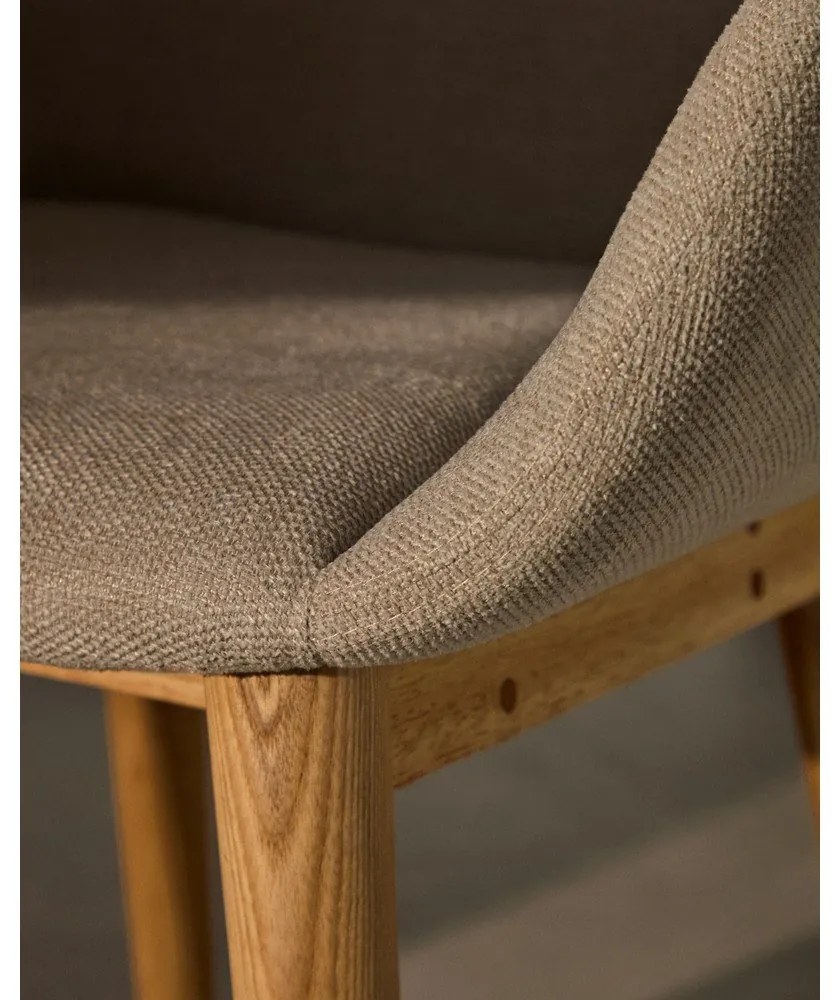 Béžové čalúnené jedálenské kreslo Konna – Kave Home