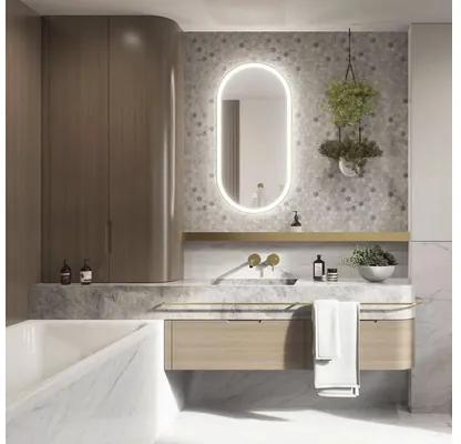 Oválne LED zrkadlo do kúpeľne s osvetlením Oval 100 x 50 cm v zlatom ráme s vypínačom a podložkou proti zahmlievaniu