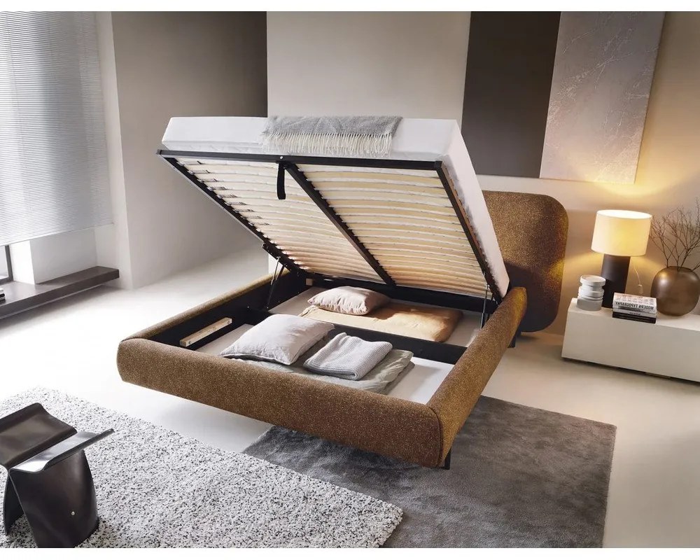 Okrovožltá čalúnená dvojlôžková posteľ s úložným priestorom s roštom 180x200 cm Pointt – ELTAP