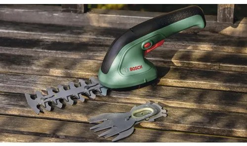 Aku nožnice na trávu a kríky BOSCH EasyShear 3,6 V