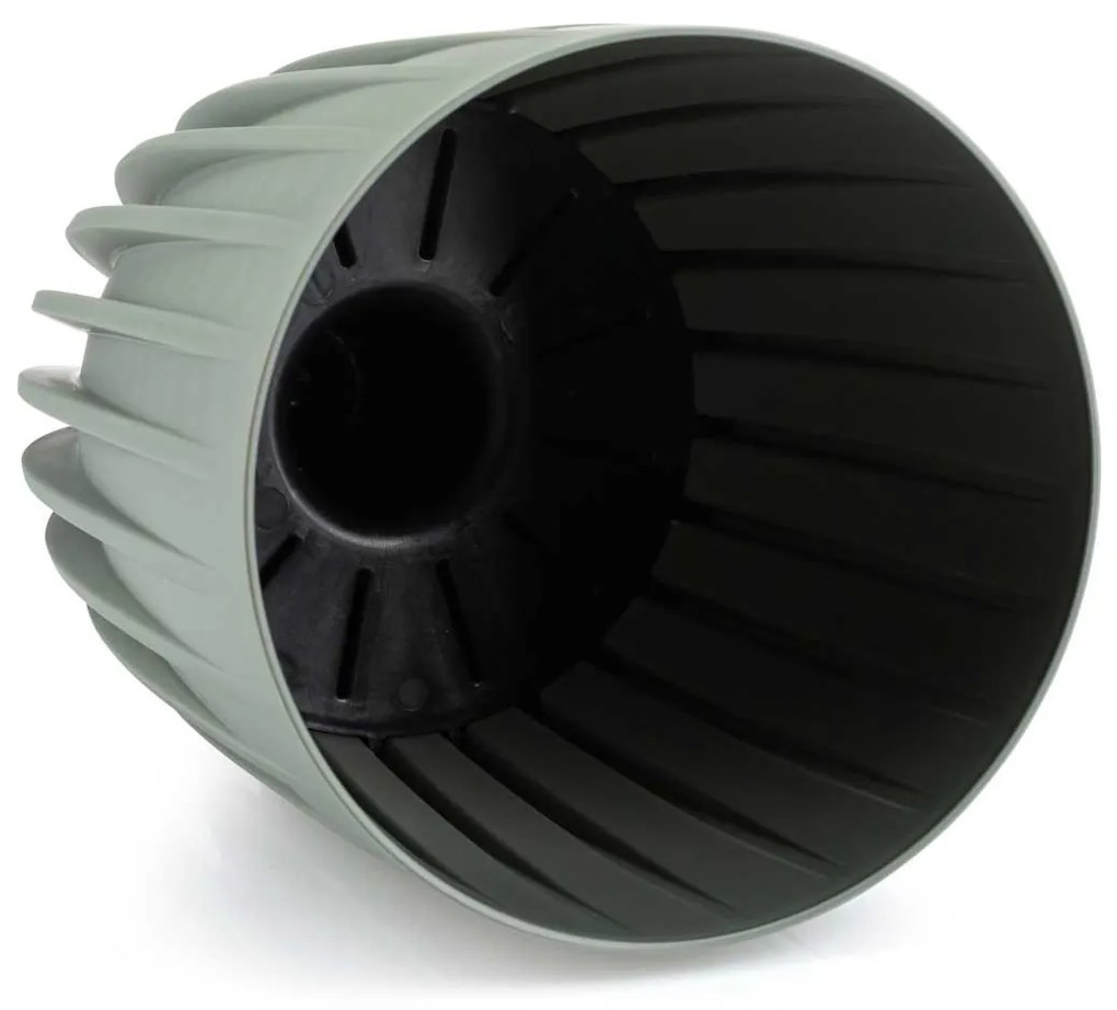 PLASTOVÝ KVETINÁČ STRIPPED 19X22,5 CM ZELENÁ