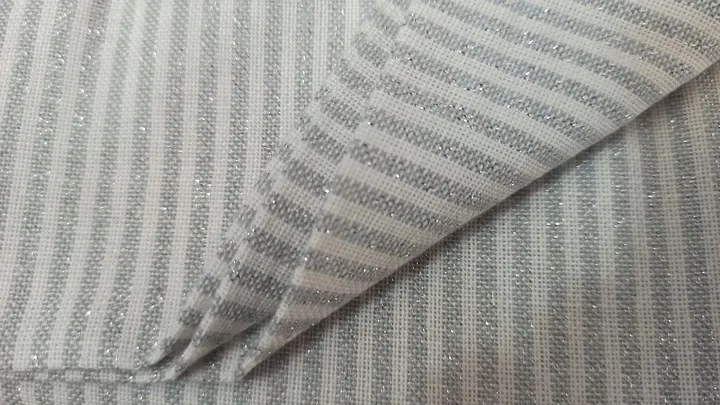 Dekoračný bežeň na stôl SHIMORA 45x150 cm - viac farieb Farba: Červená