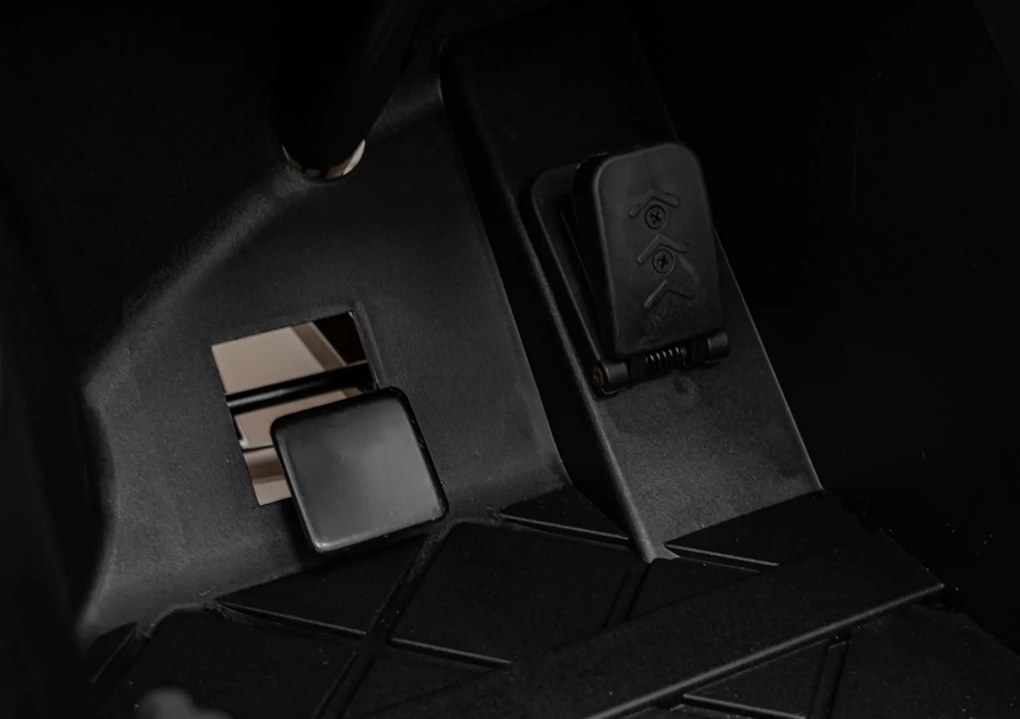 Ramiz Audi Spyder R8 LIFT Červená