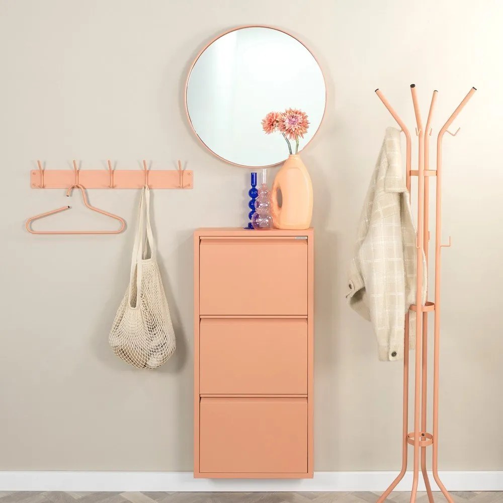 Kovový nástenný vešiak v lososovej farbe 70 cm Fusion – Spinder Design