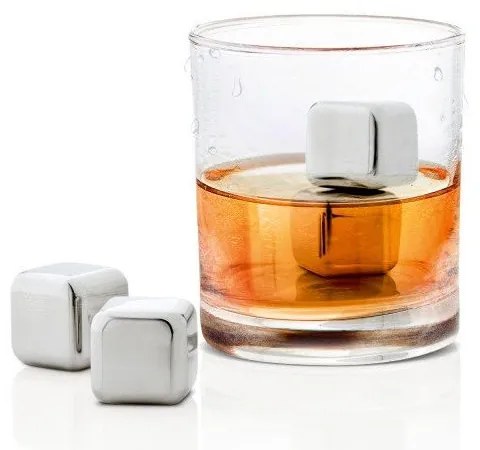 Sada 4 antikoro chladiacich kociek vo vrecúšku Blomus Lounge