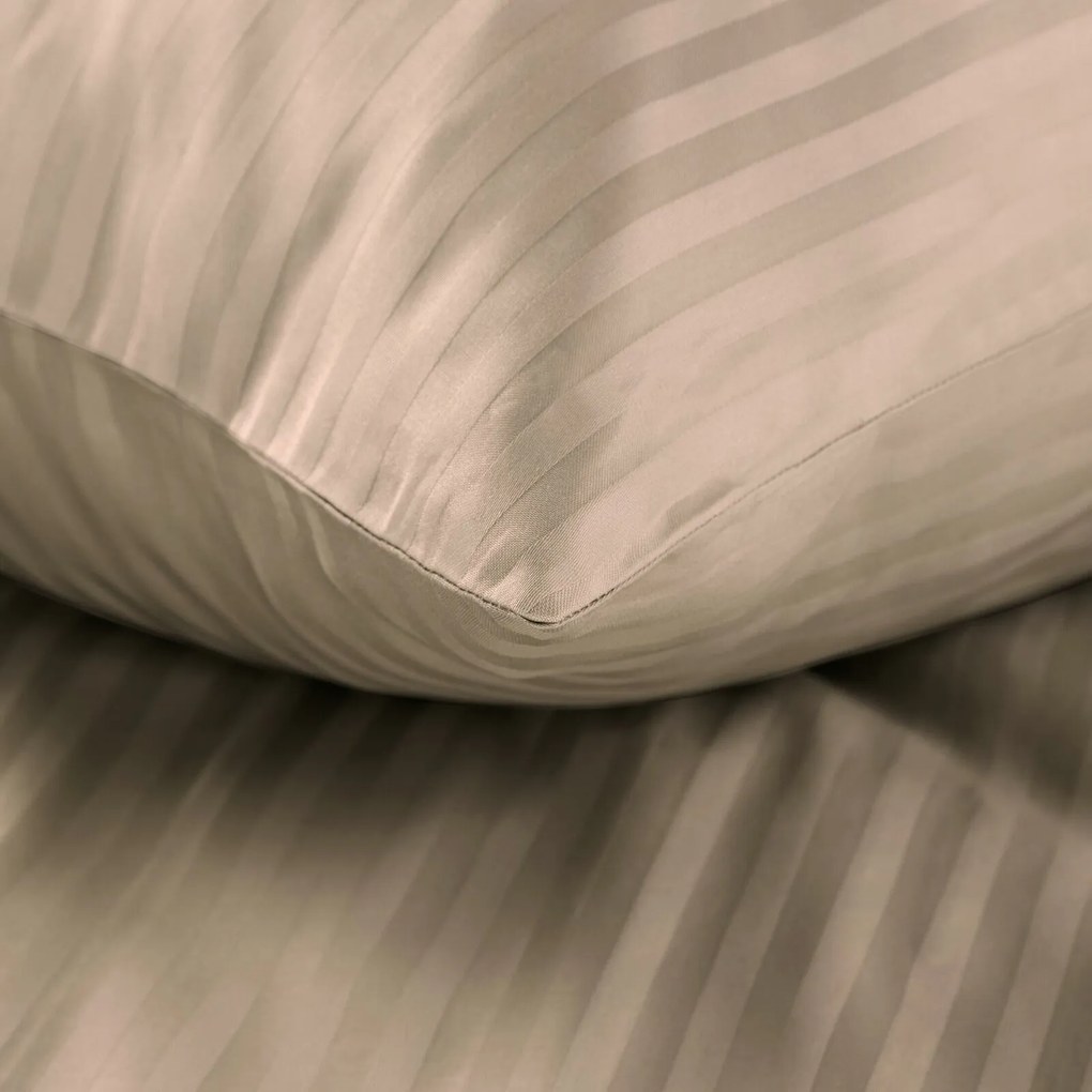 SATÉNOVÉ OBLIEČKY VERA 140X200 CM, 1 KS 70X80 CM BÉŽOVÉ