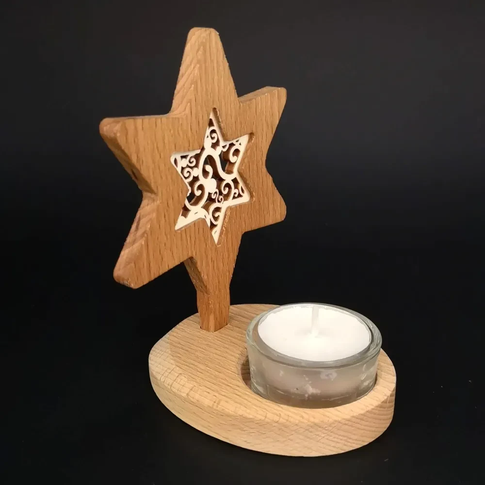 AMADEA Drevený svietnik hviezda s vkladom - ornament, masívne drevo, výška 10 cm