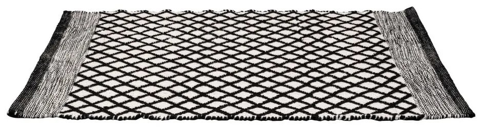 Čiern-obiela kúpeľňová predložka z recyklovaného plastu 50x80 cm Tara – Wenko