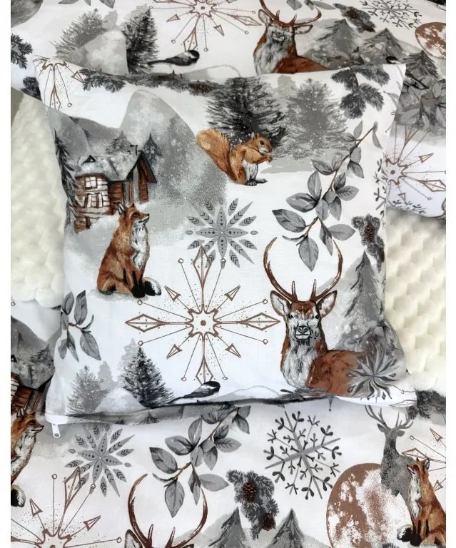 INTERMEDIC SK Vianočná obliečka na vankúš Jeleň - sivý 40x40 cm