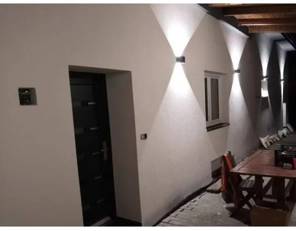 LED Vonkajšie nástenné svietidlo LED/12W/230V IP54 biela