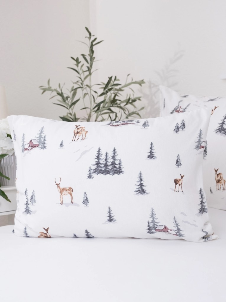 Flanelová obliečka na vankúš 50 x 70 cm - Zimný les