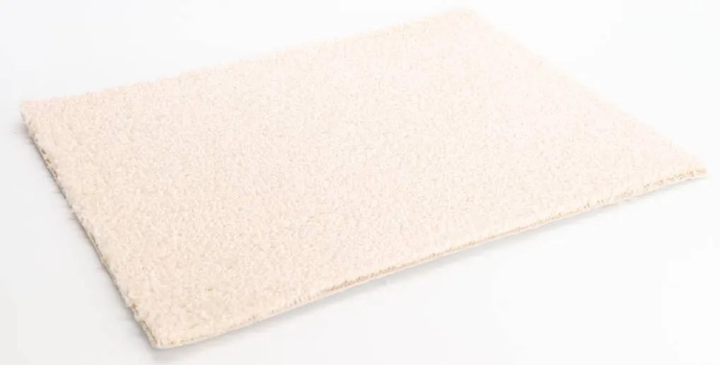 Koberec metráž Dynasty 60, na mieru, šíře 4m, biela, filc, obývacia izba, Betap