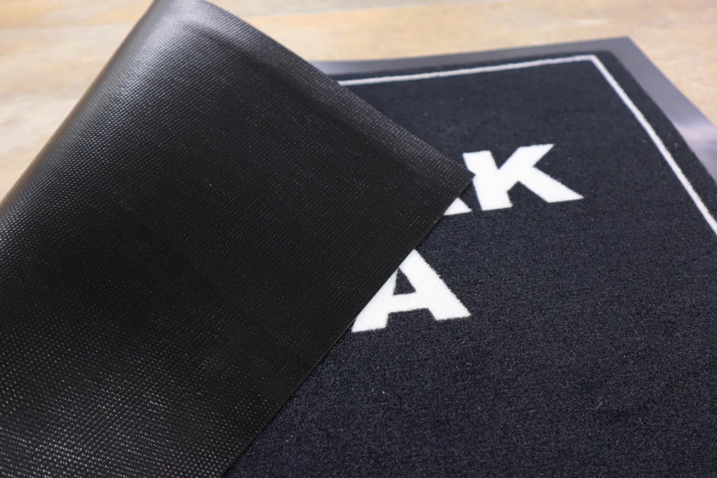 Rohožka Zdar jak sviňa 40x60 cm – na von aj na doma, 40x60, čierna, Mercury Flooring