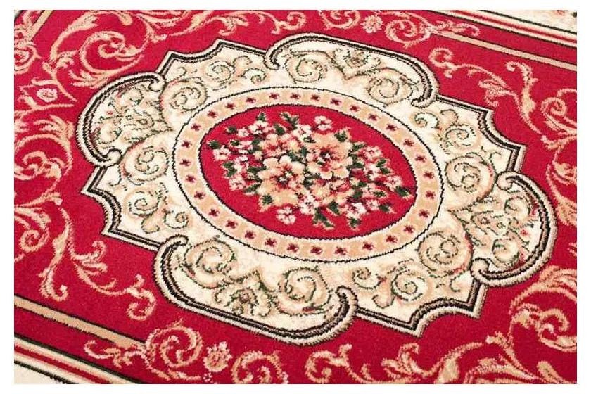 *Kusový koberec PP Izmail červený 70x130cm