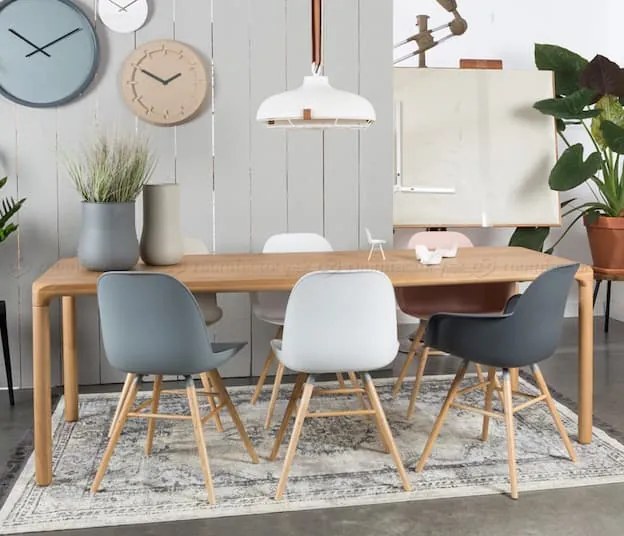 Zuiver Albert Kuip Chair dizajnová stolička - Tmavosivá