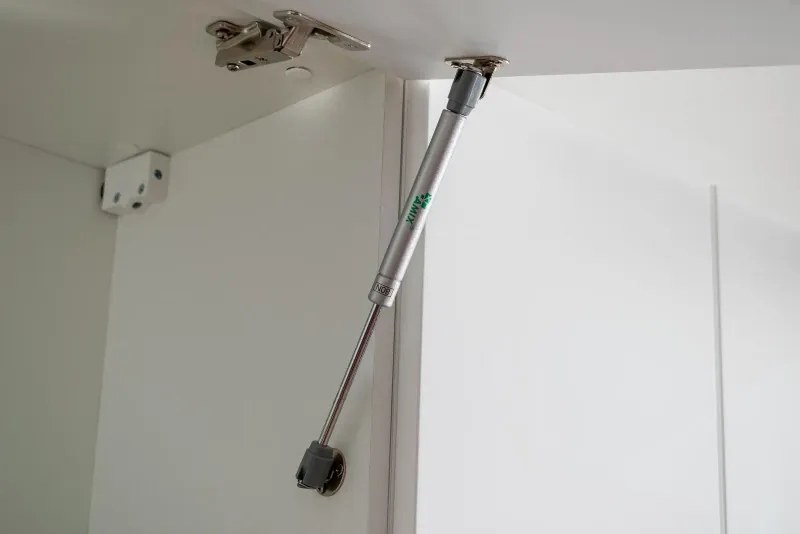 Kuchynská linka Aspen 240cm biela