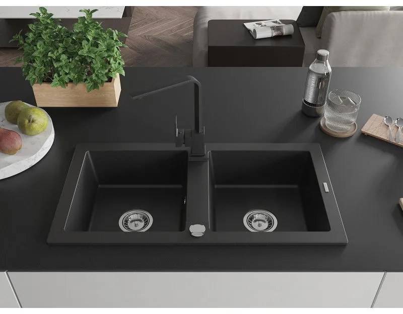 Mexen Mario, granitový drez 820x436x161 mm, 2-komorový, čierna s chrómovým sifónom a čierna drezová batéria Rita, 6504-77-670300-70