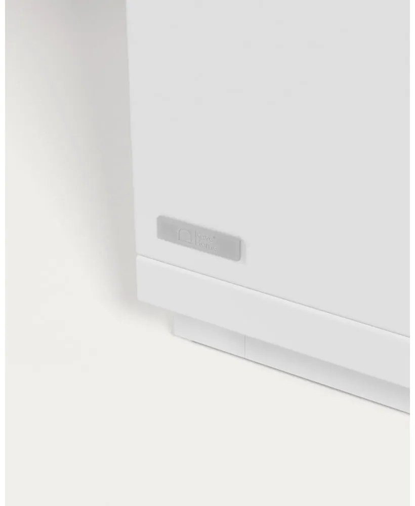 Biely TV stolík v dekore duba 150x44x36 cm Abilen – Kave Home