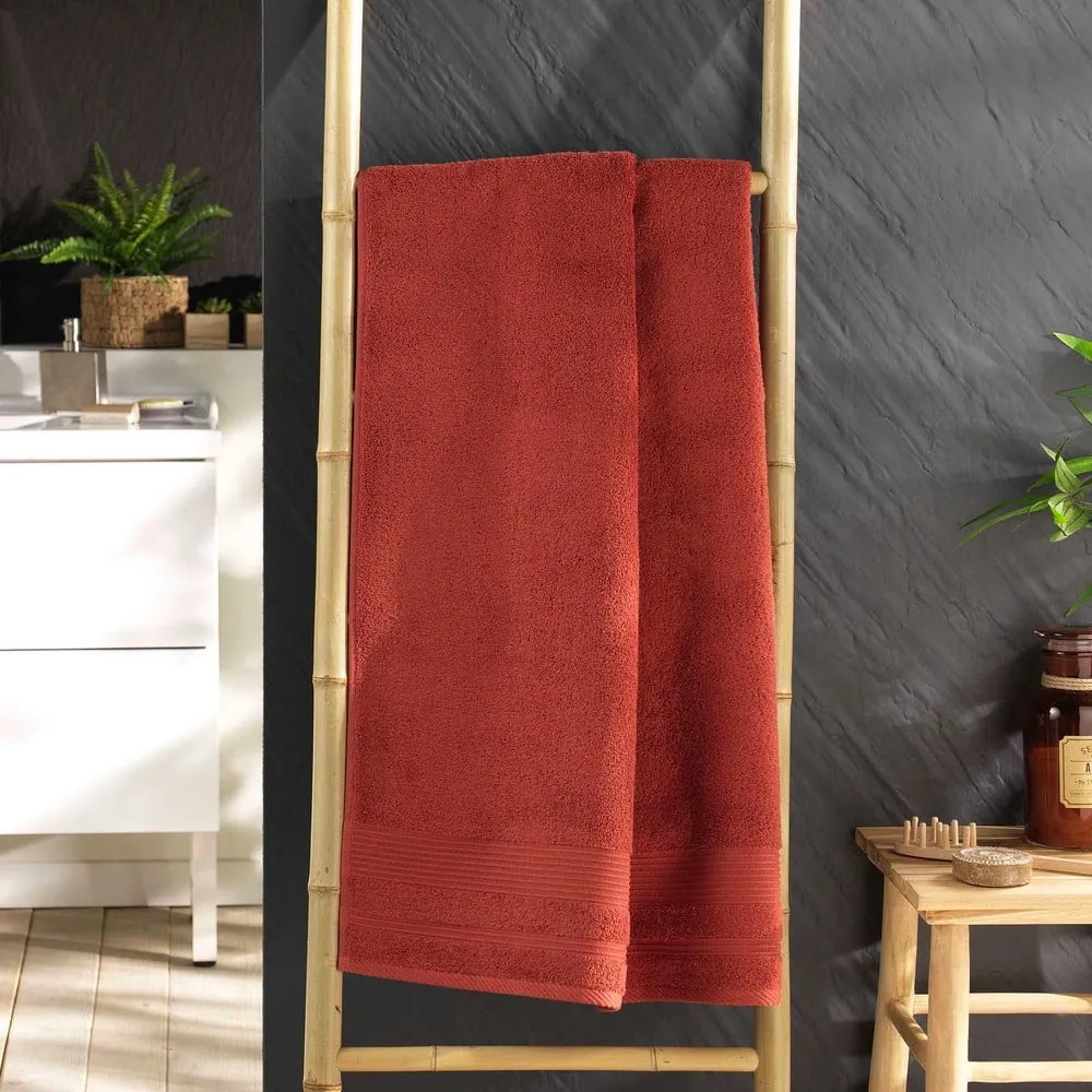 Froté bavlnená osuška v tehlovej farbe 70x130 cm Tendresse – douceur d'intérieur