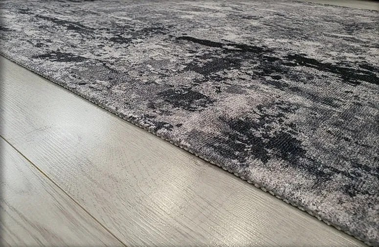 Moderný koberec s abstraktným vzorom Banco 1088-GREY sivo-hnedý Rozmer: 115x170 cm