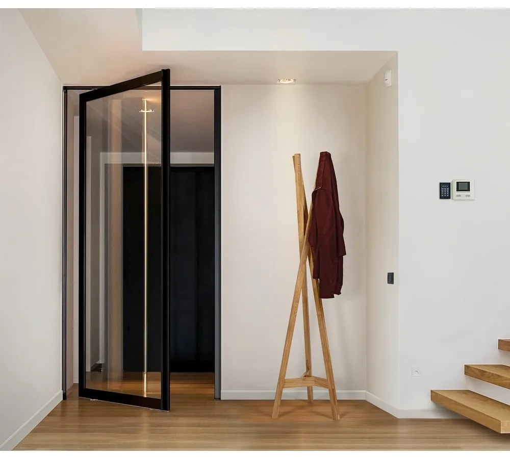 Drevený vešiak Woodman Clift