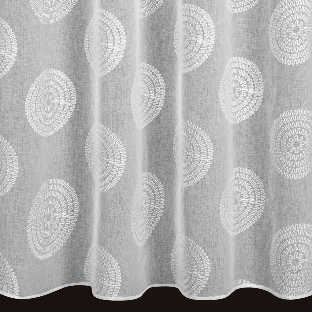 ZÁCLONA NA KRÚŽKOCH MILAGROS 140X250 CM VZOROVANÁ