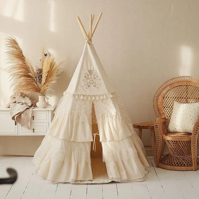 Boho stan teepee s volánikmi a výšivkou béžový