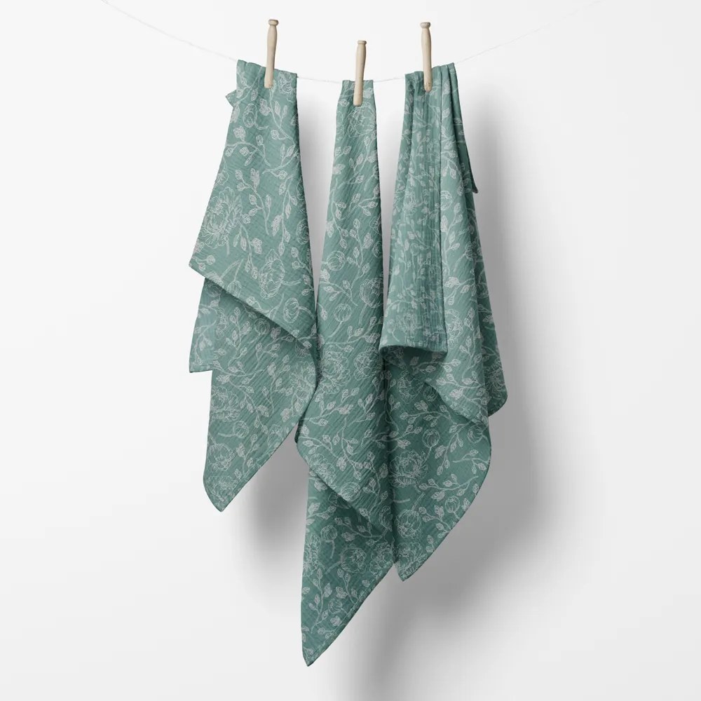 Biante Mušelínová plienka/dečka Nature MSN-048 Biele kvety na pastelovo modrozelenom - ZVÝHODNENÁ SADA 3 KS 70x70 cm - Sada 3 ks