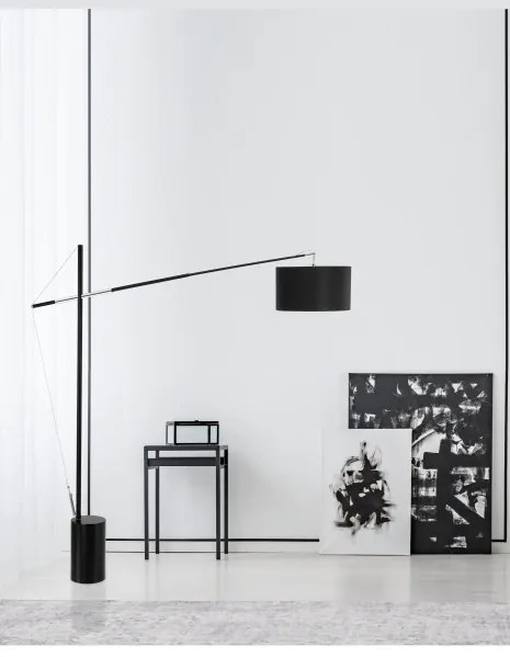 Retro stojaca lampa Traccia 195 čierne