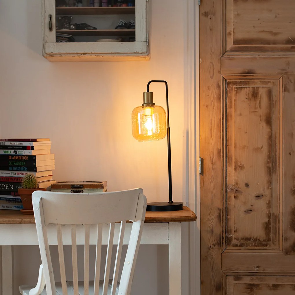 Dizajnová stolná lampa čierna s mosadzou a jantárovým sklom - Zuzanna