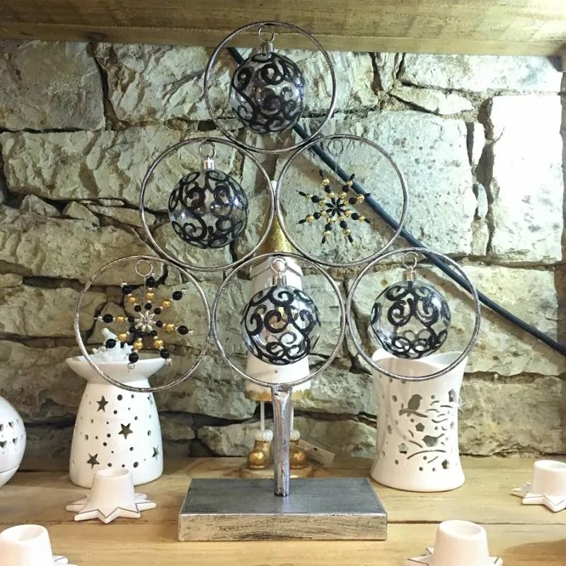 DECOLED Plastové ozdoby, d. 7 cm, 18 ks, čierne