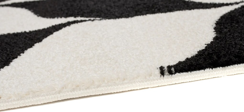 TA Koberec T412A BIELE MAROKO O0X Rozmer: 200x290 cm