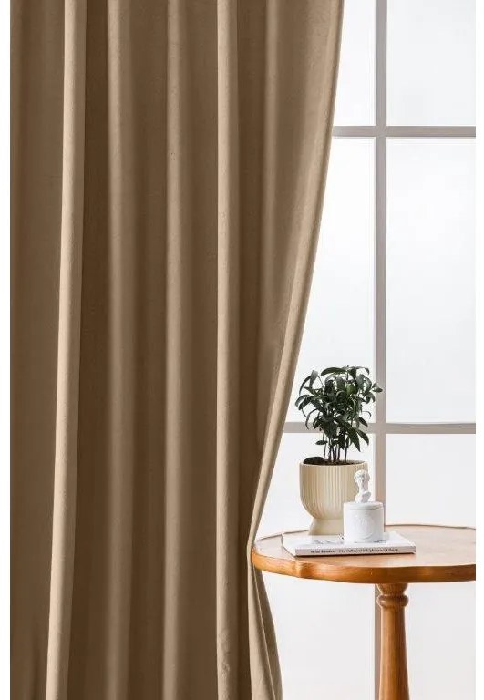 Svetlohnedý zatemňovací záves VELVET 140x250 cm Zavesenie: Kovové krúžky