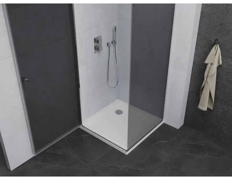 Mexen Pretoria, sprchovací kút 80 (dvere) x 80 (stena) cm, 6mm šedé sklo, chrómový profil + biela sprchová vanička, 852-080-080-01-40-4010
