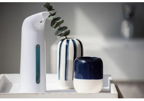 WENKO 24841100-Dávkovač mydla LARINO 9x21,5 cm biely