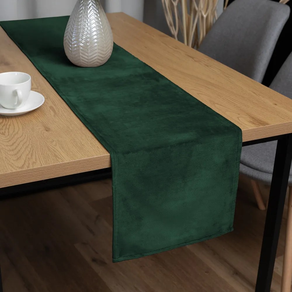 Biante Zamatový behúň na stôl Velvet Prémium SVP-040 Lesná zelená 45x160 cm