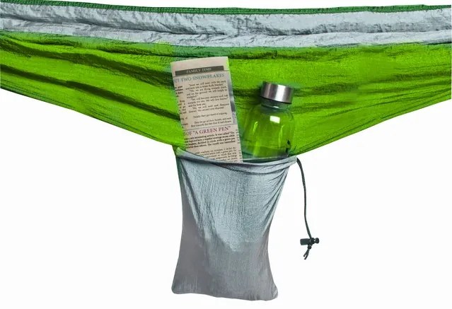Turistická hojdacia sieť v zelenej farbe