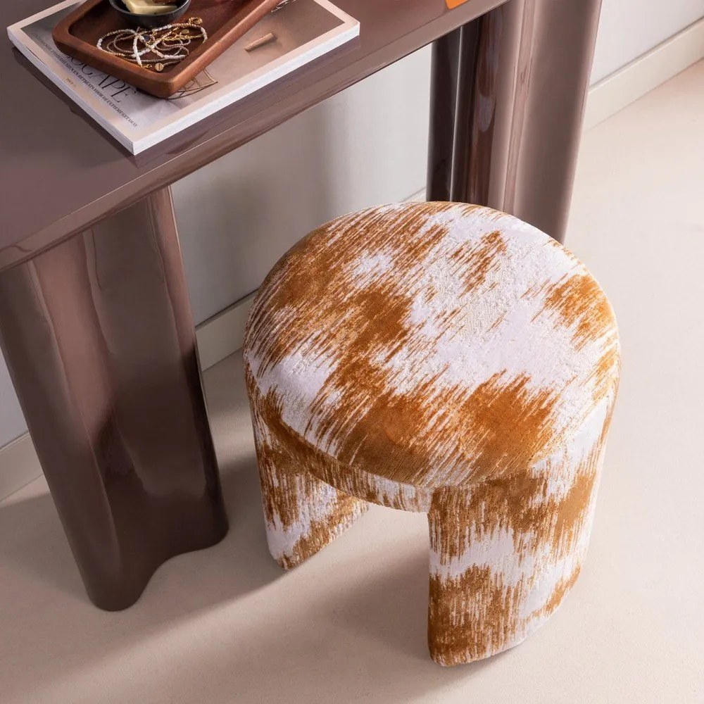 Hnedá čalúnená stolička Charlie – WOOOD