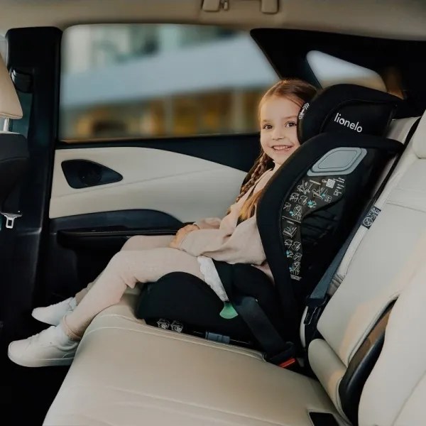 Lionelo - autosedačka IGO i-Size 100-150 cm čierny karbon