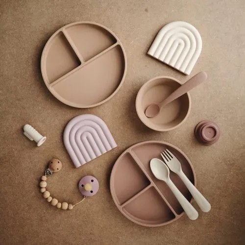 Mushie silikónový tanier s prísavkou - Stone