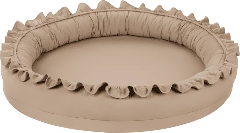 Hniezdo pre deti s volánom cappuccino